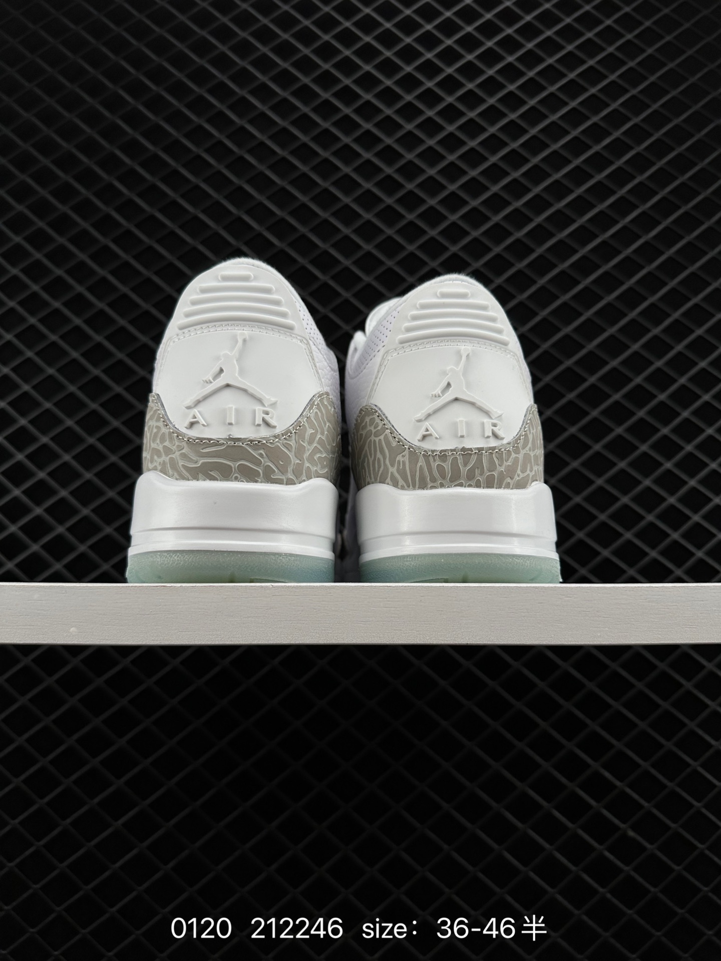 Air Jordan 3 Retro ”Hide and Sneak“